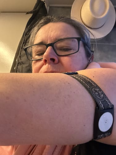 Customer photo review of Narrow Diabetic Sensor Armband - Dia-Band NARROW