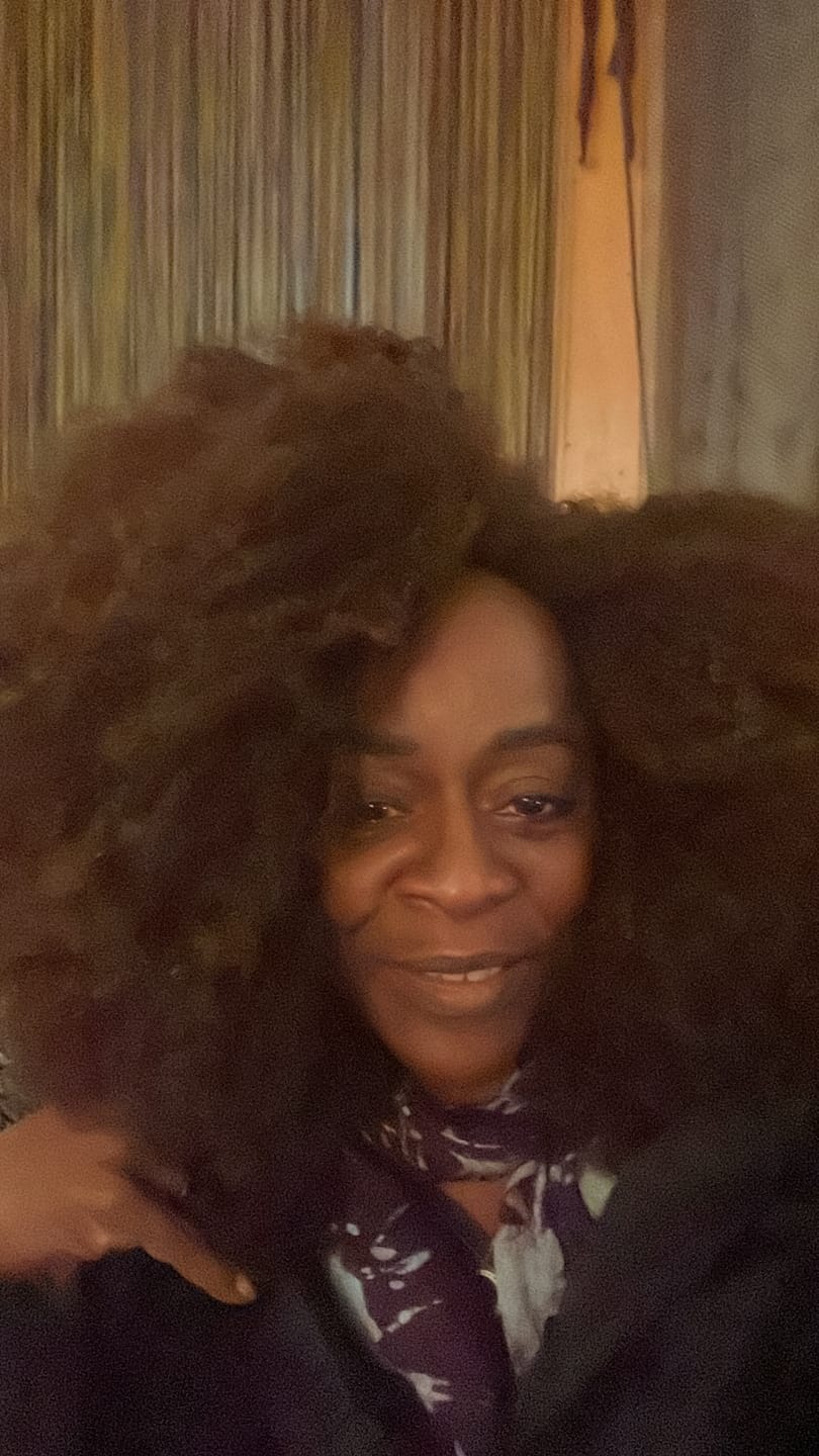 Customer photo review of #T1B/4 Medium Brown Multi-Textured Kinky Curly Human Crochet Hair with Dark Roots
