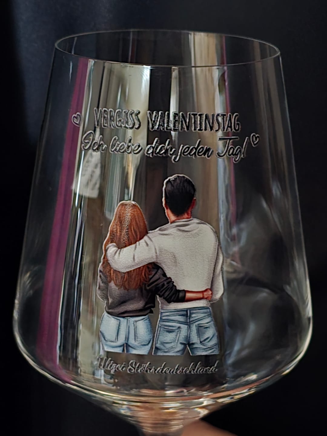 Customer photo review of Jeden Tag - Personalisiertes Weinglas für Paare zum Valentinstag