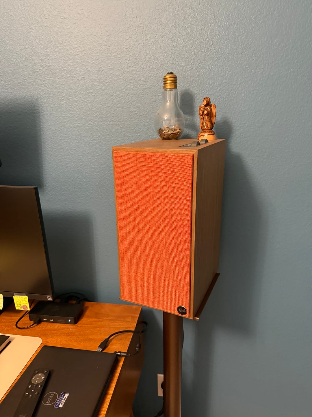 Customer photo review of Vintage-Style Speaker Cloth – Thick Linen Burlap Fabric