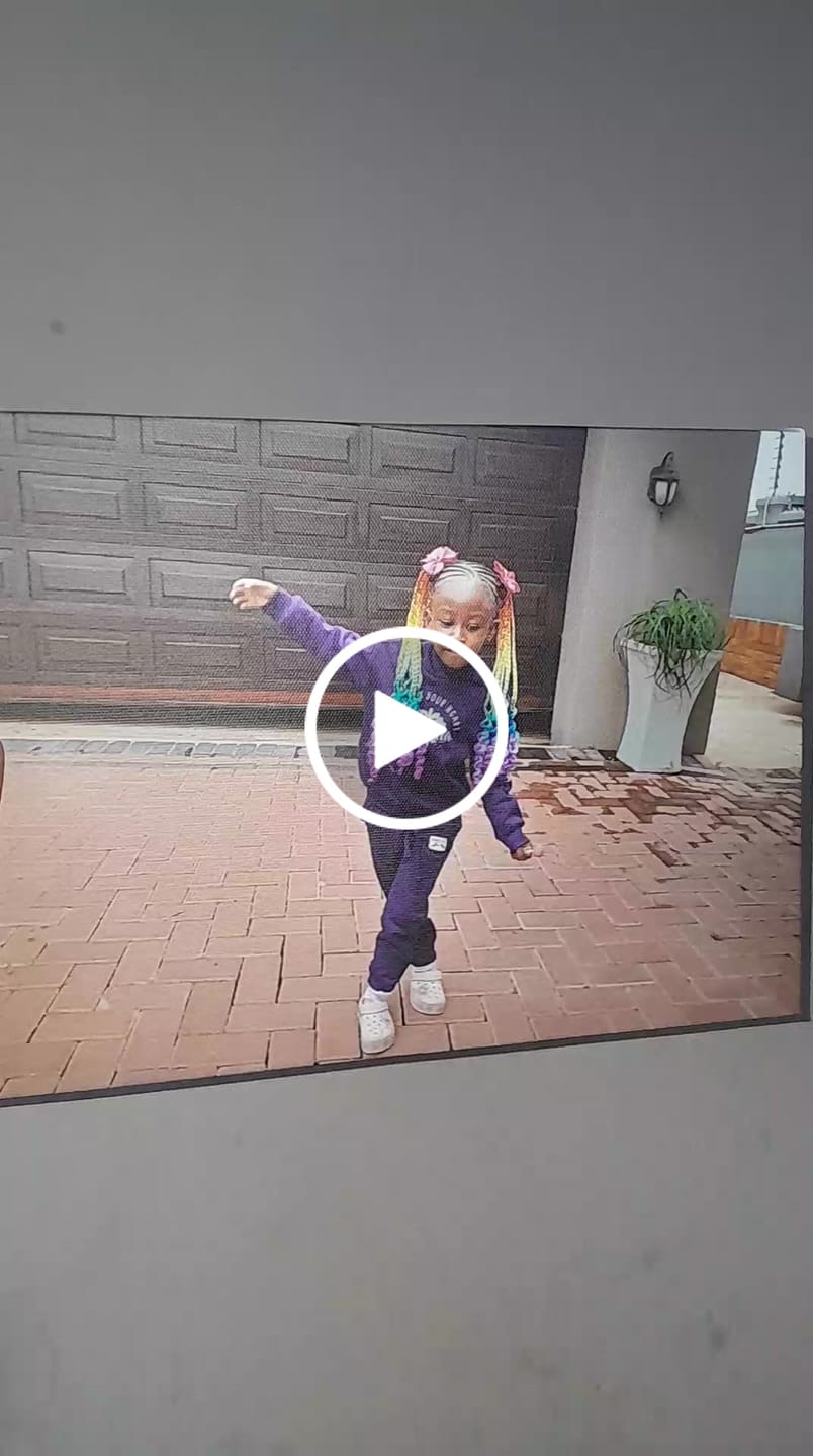 Customer video review of 3 x A4 Canvas Combo