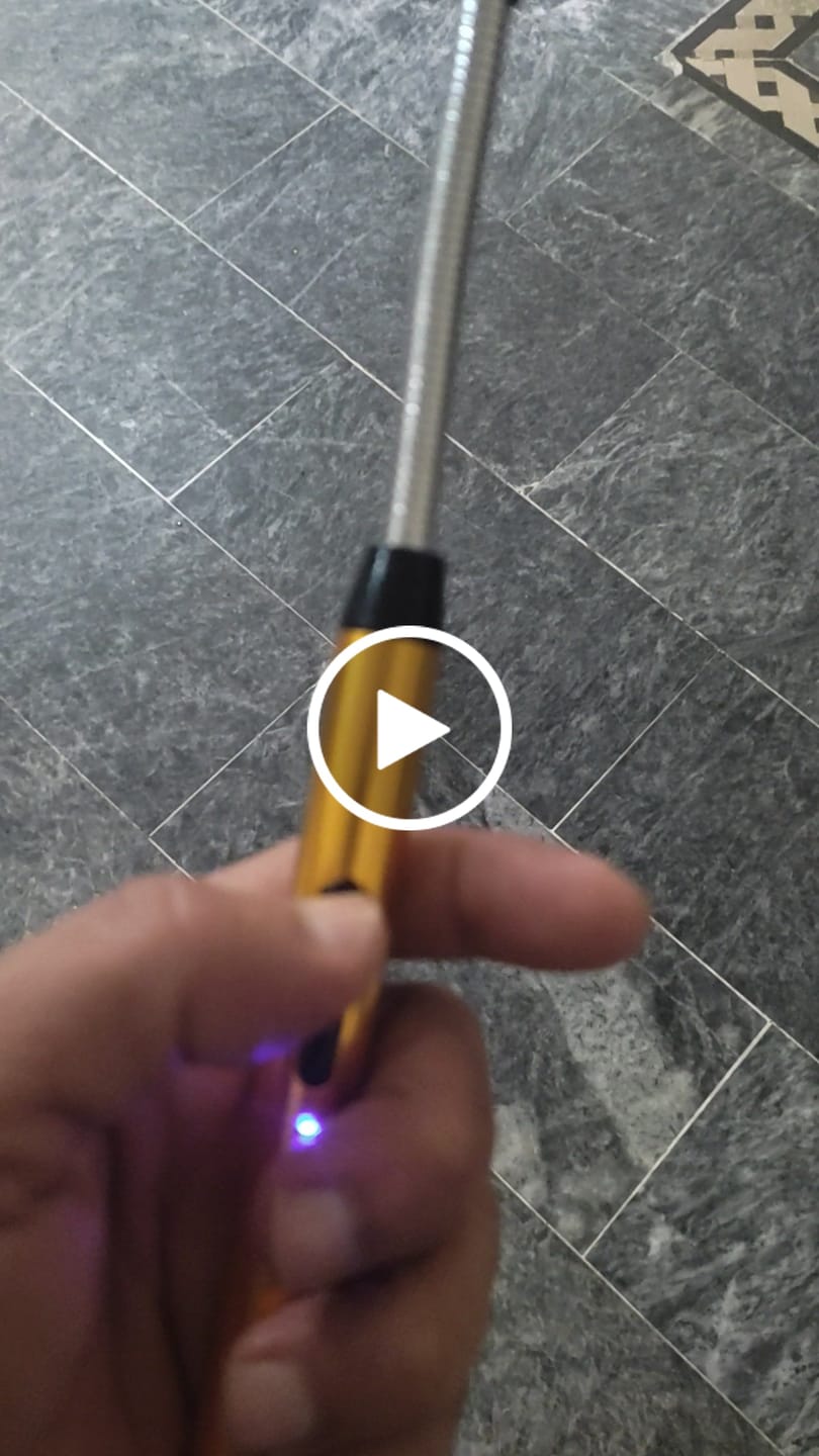 Customer video review of Flexible Rechargeable Electric Lighter - Lot Imported