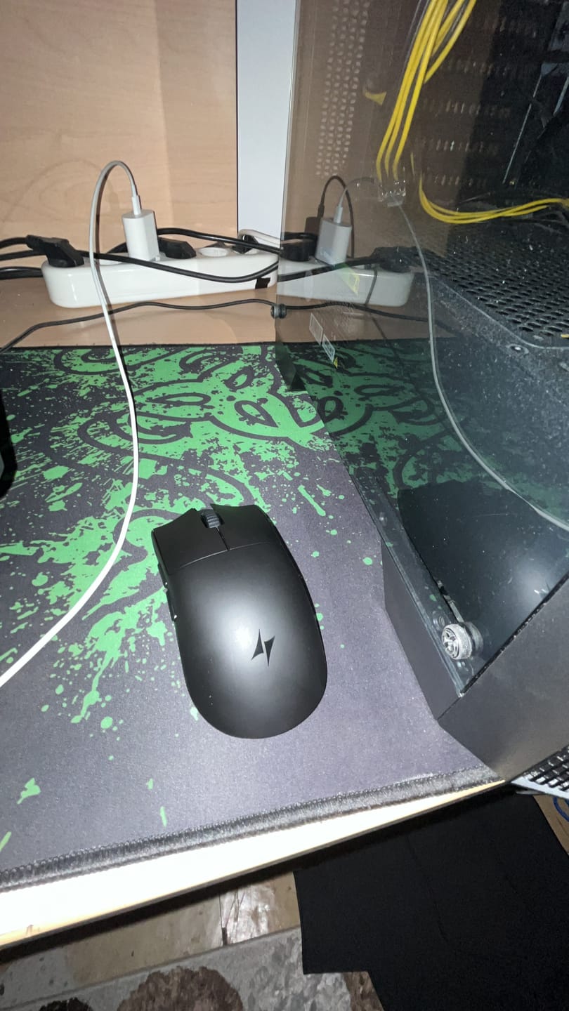 Customer photo review of ATK Blazing Sky X1 V2 Wireless Mouse