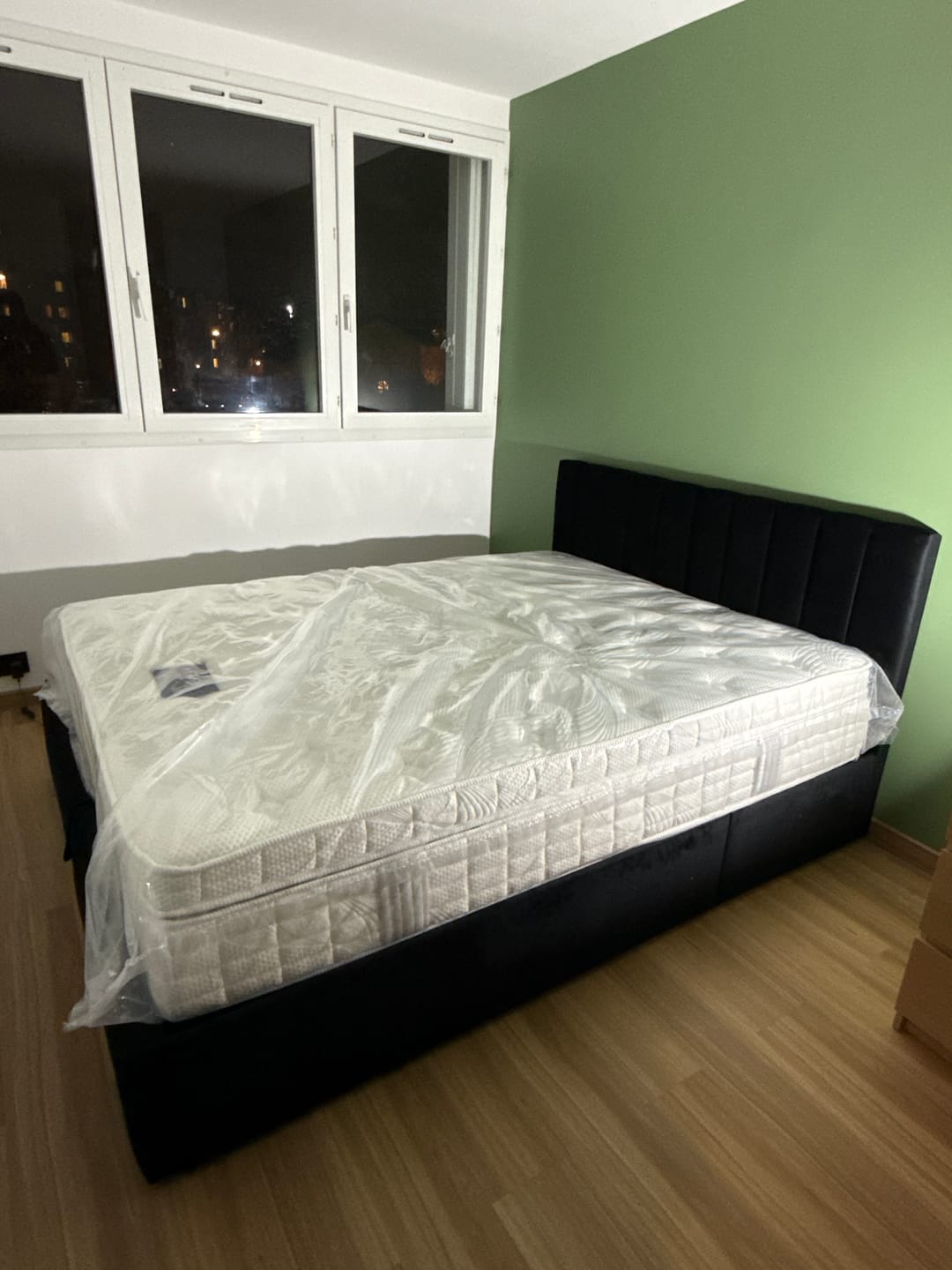 Customer photo review of Lit coffre design - CELINE