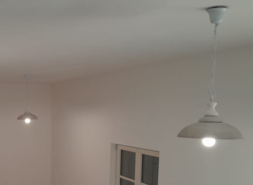 Customer photo review of Lampadario a Sospensione in Legno Vintage Tortora e Bianco - 37 cm