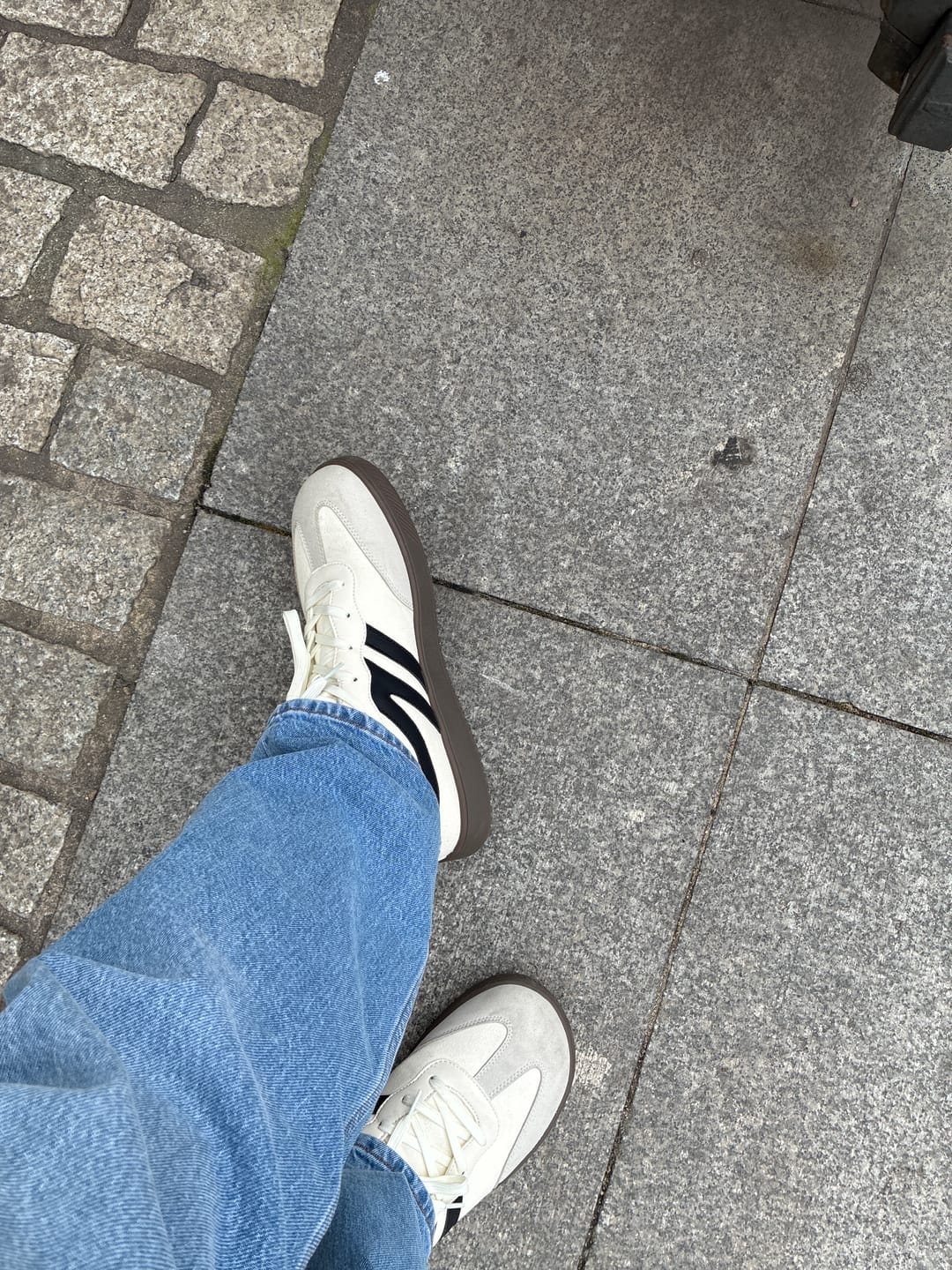Customer photo review of Lily - Zapatos De Punta Ancha