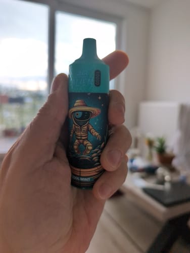 Customer photo review of JNR - Alien 10K - Puff Jetable / Disposable