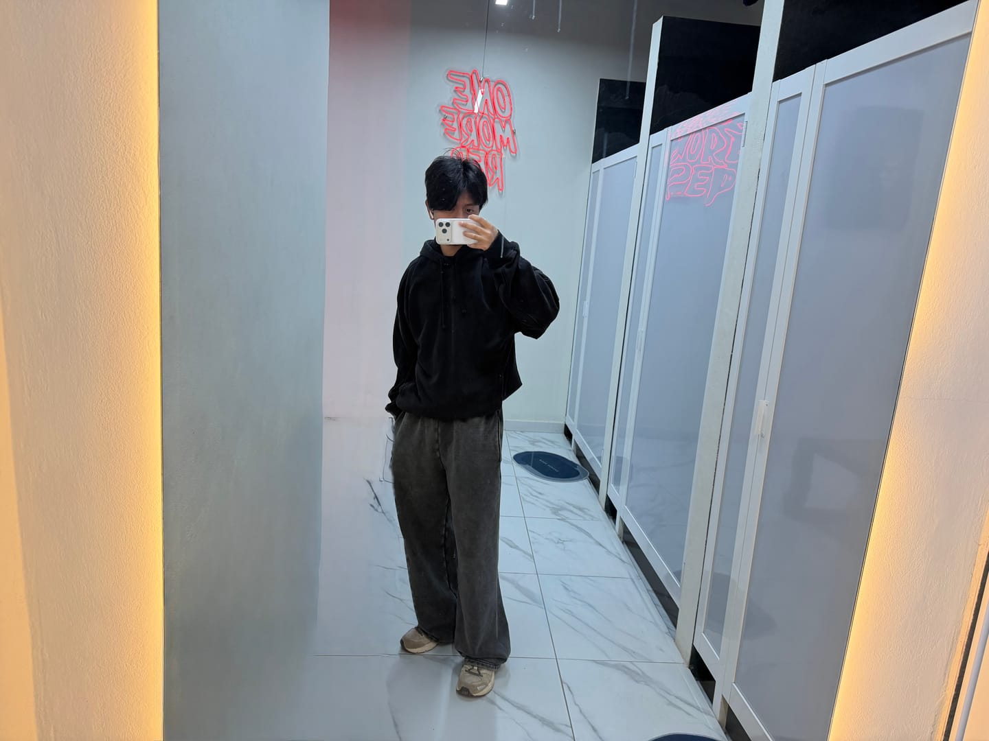 Customer photo review of 2067 - Elevated Essentials - Baggy Sweats