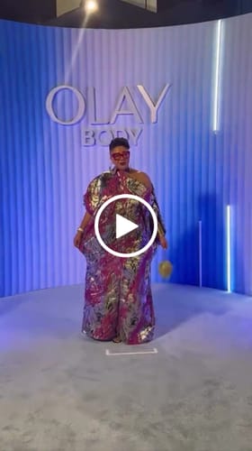 Customer video review of Abeni Off-Shoulder Brocade Boubou | Fuchsia