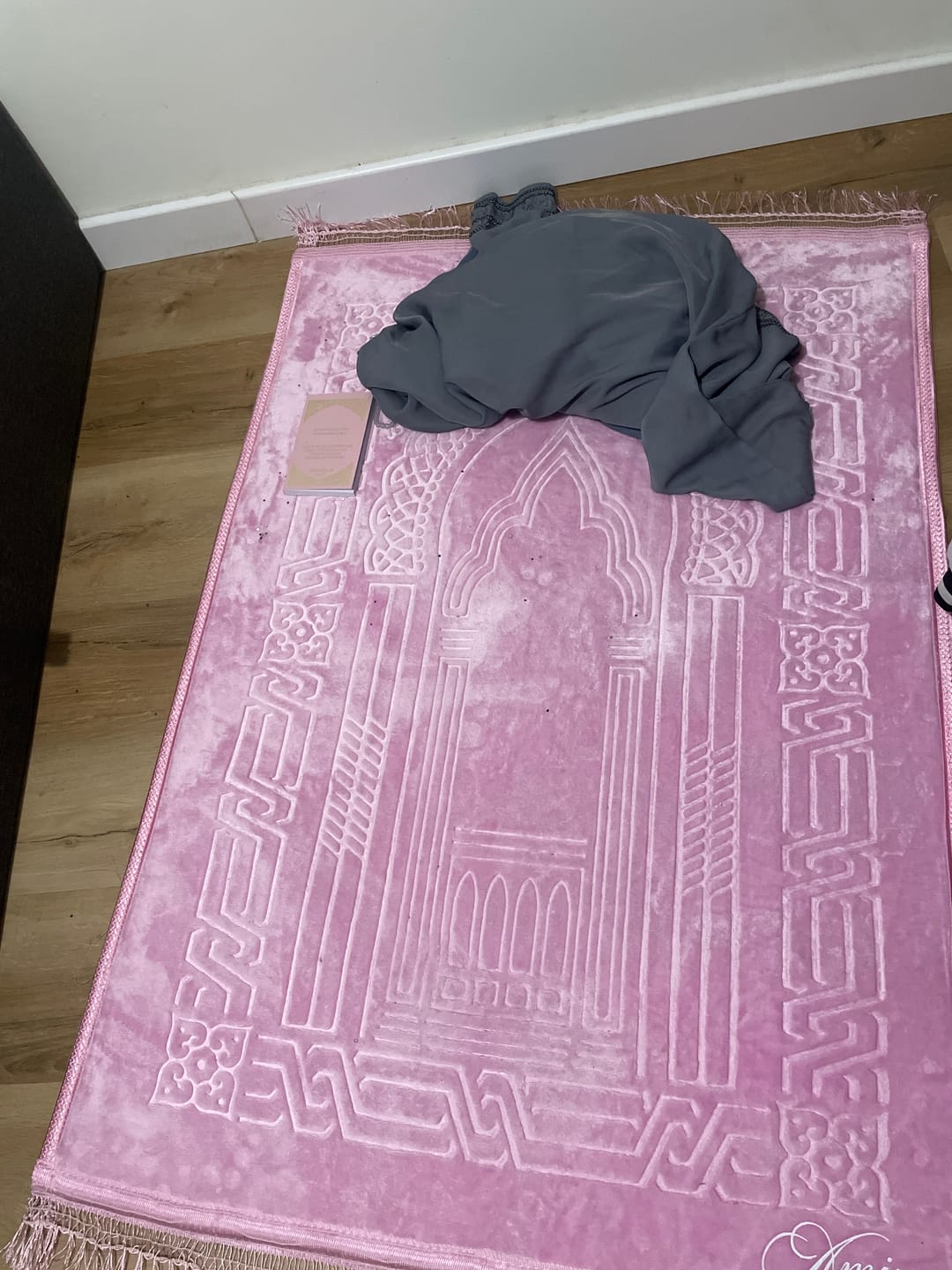 Customer photo review of Box tapis de prière épais rose