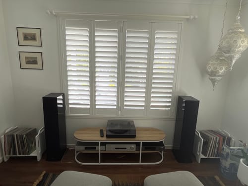 Customer photo review of Aurala 140 - Modular Vinyl Record Shelf (White)
