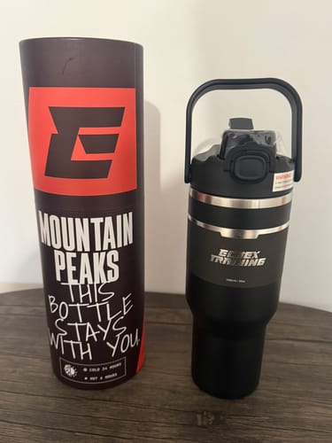 Customer photo review of Botella Aluminio Negro 1L