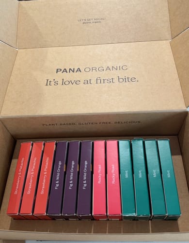 Customer photo review of Fig & Wild Orange Chocolate