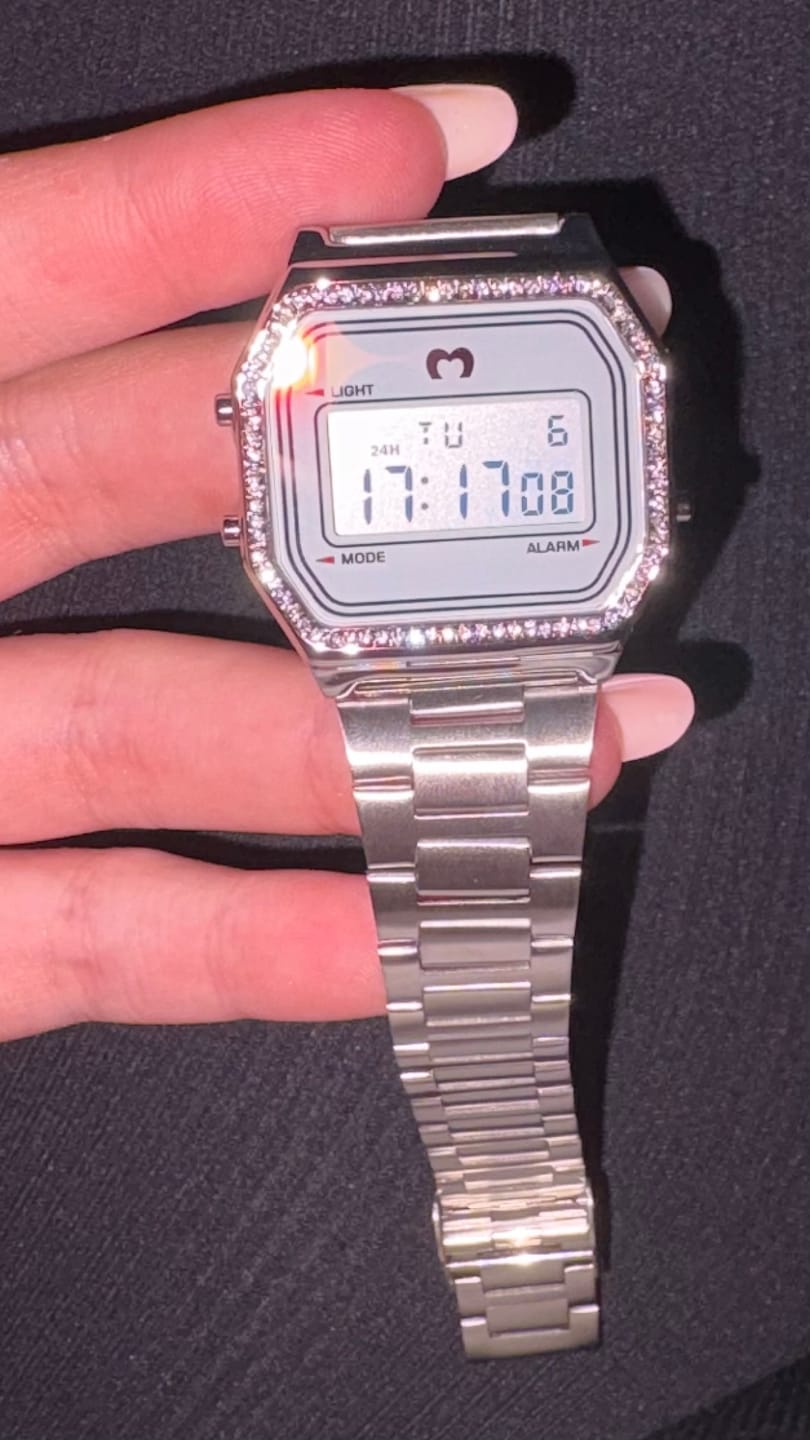 Customer photo review of Reloj Digital Vintage Brillo ~ Silver