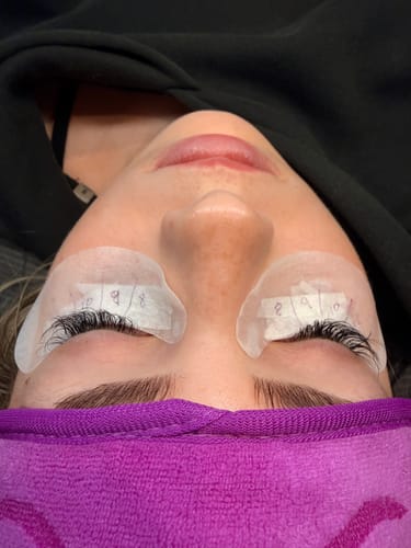 Customer photo review of Double Layer Volume Premade Fans