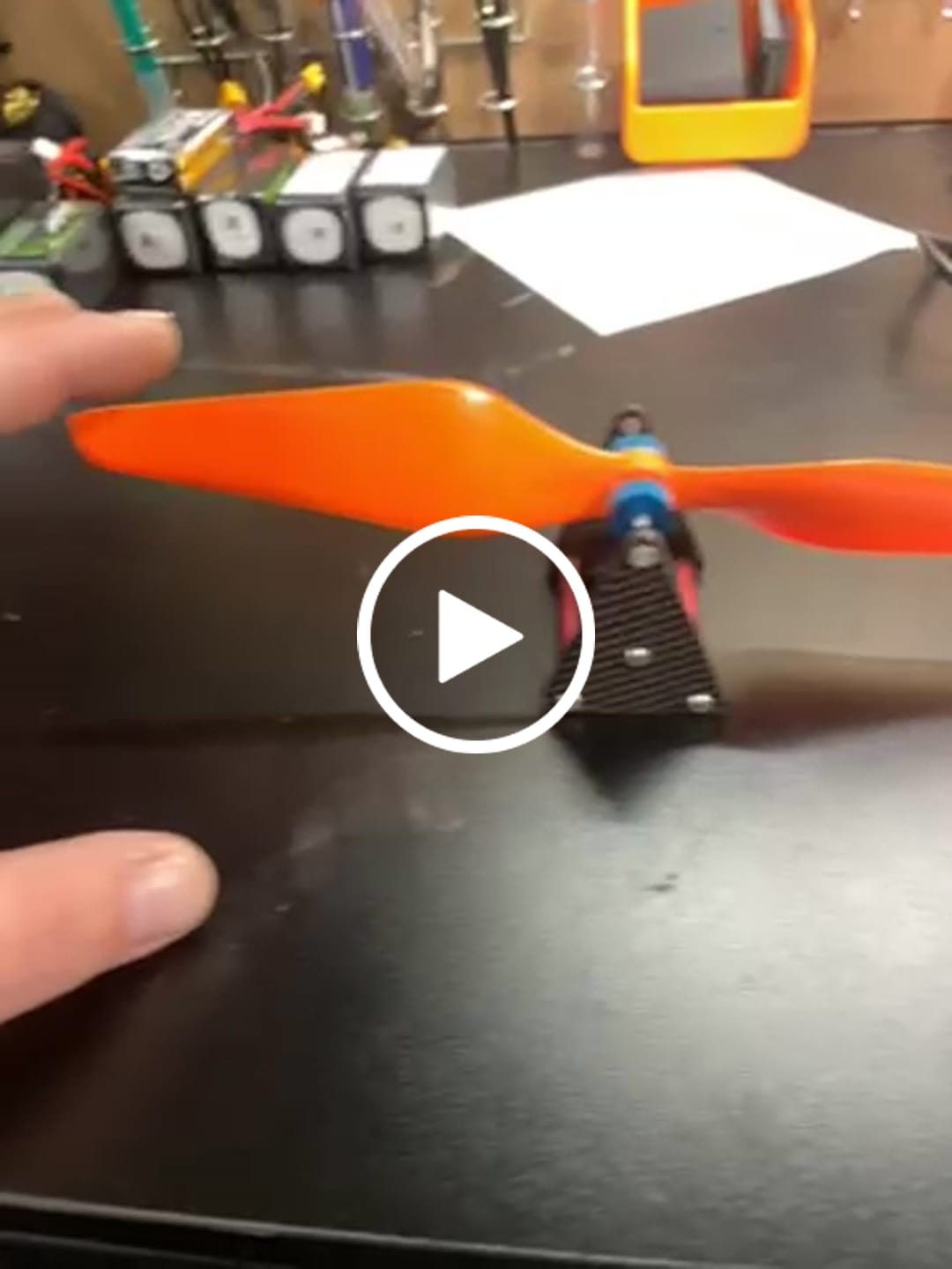 Customer video review of MR Series - 10x4.5 Propeller Set x2 Orange