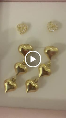 Customer video review of REGALO DIRETTA: Orecchini 3 Cuori Pendenti. SOLO 1 PAIO PER ORDINE