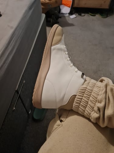 Customer photo review of Yew - Barefoot Shoes