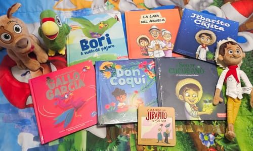 Customer photo review of Bori La Cotorra | Peluche con Sonido