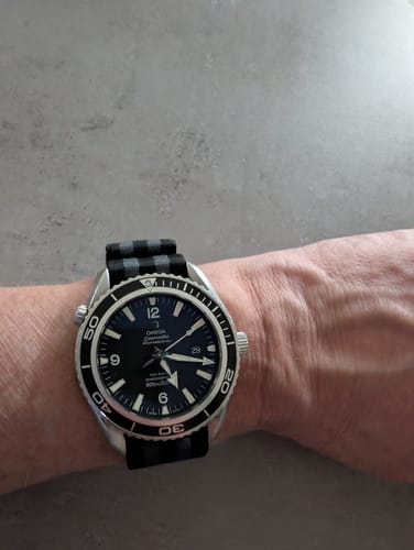 Customer photo review of Bond Nylon Watch Strap
