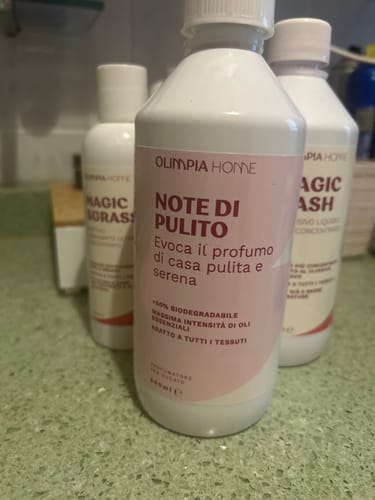 Customer photo review of Note di Pulito - Evoca il Profumo di Casa Pulita e Serena