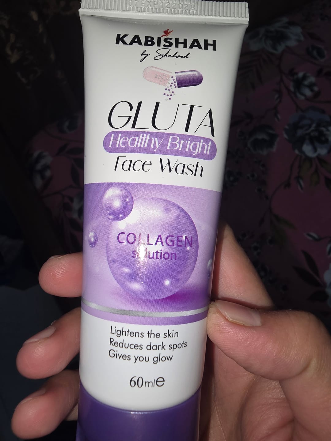 Customer photo review of Gluta Healthy Bright Facewash