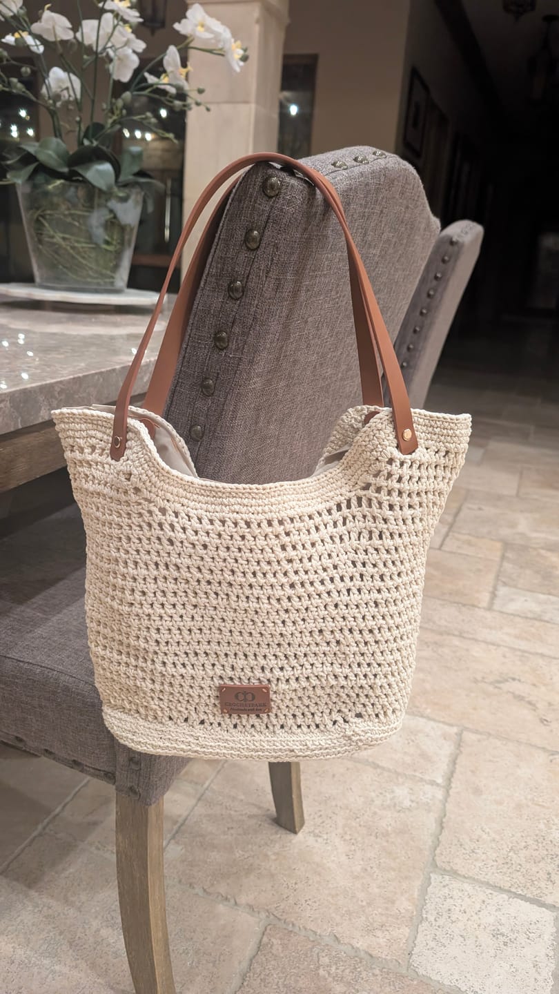 Customer photo review of CrochetPark™ Sunny Beach Tote crochet kit