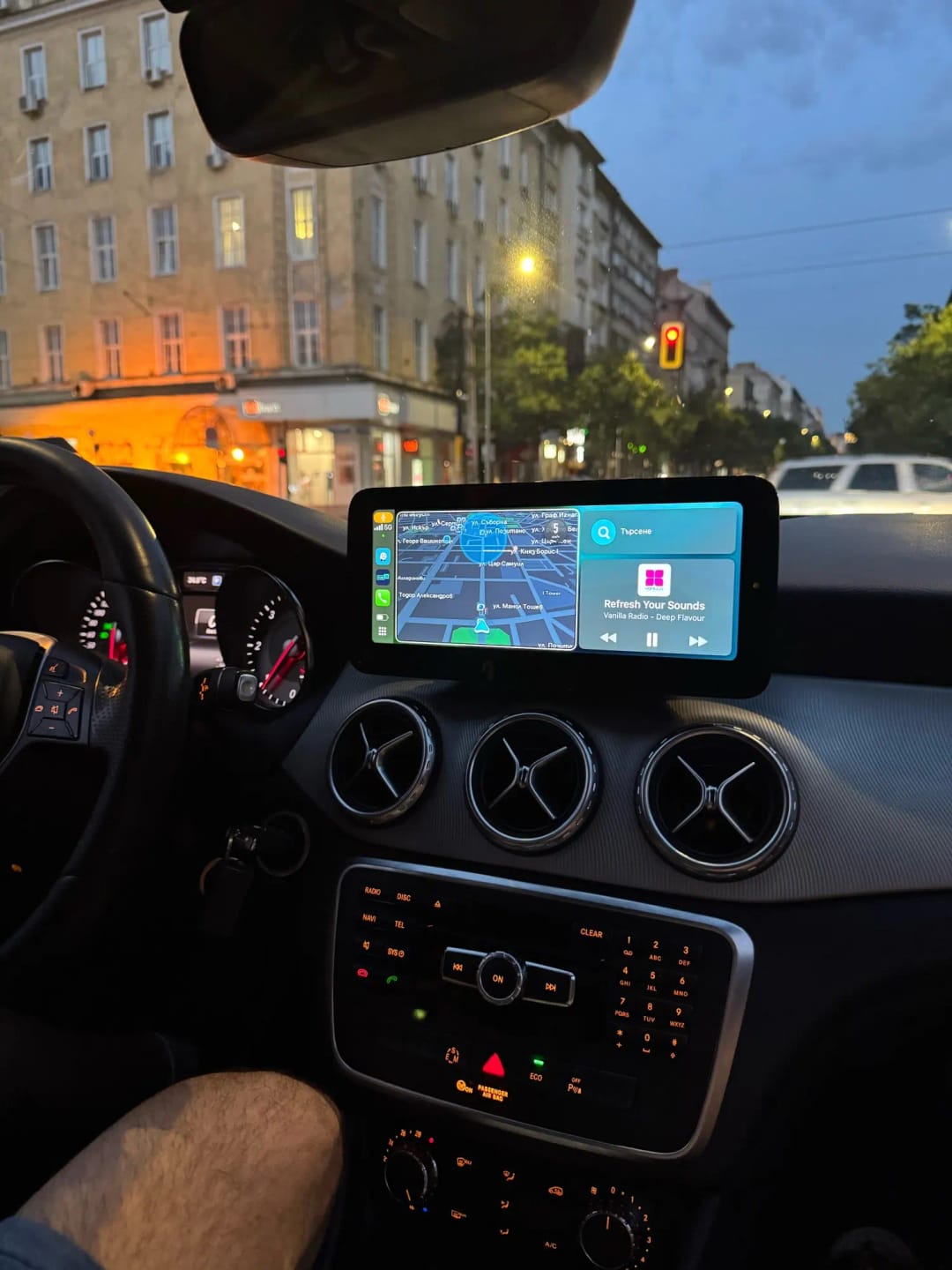 Customer photo review of Mercedes Benz A/CLA/GLA Class | W176/C177/X156 | 10.25"/12.3" Linux CarPlay/Android Touchscreen Display | 2013 - 2018