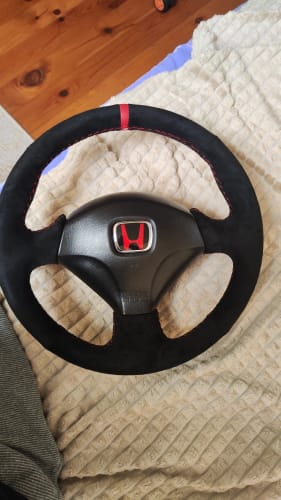 Customer photo review of Suede Steering Wheel Cover Kit Honda Civic EP3, DC5 RSX
