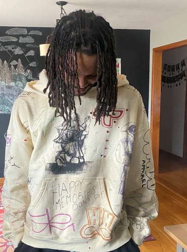 Customer photo review of HMDD Sketch Hoodie Cream