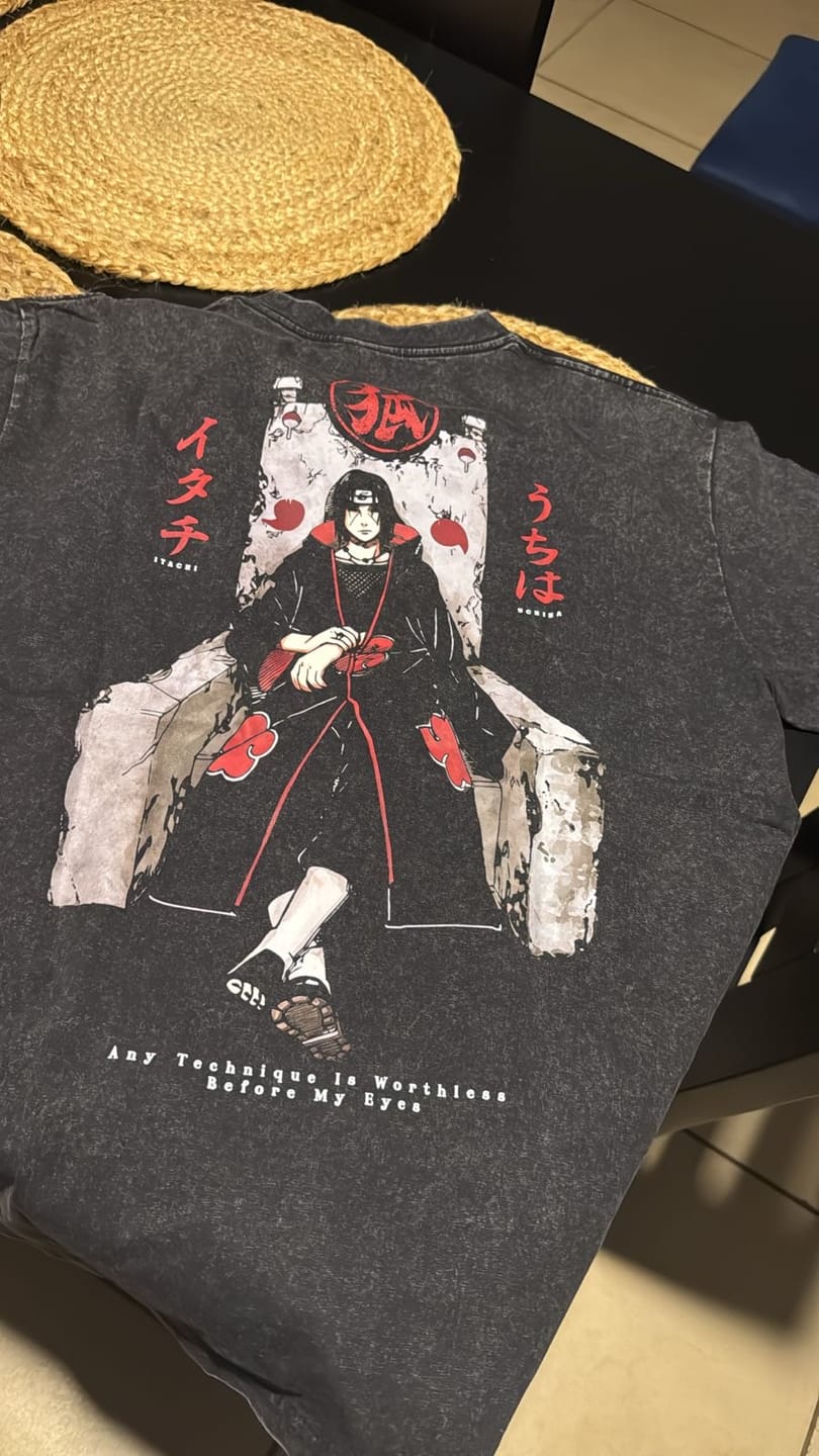 Customer photo review of Camisa Uchiha Itachi - Naruto