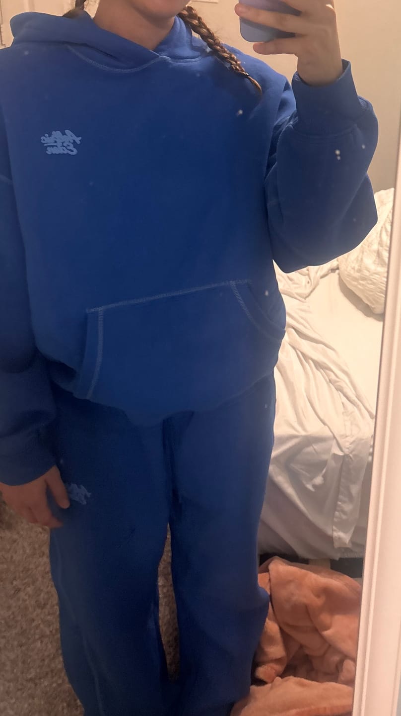 Customer photo review of Soufflé Baggy Hoodie Sets