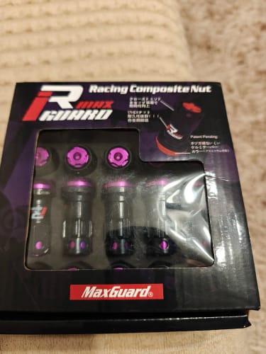 Customer photo review of MaxGuard R40 Racing Composite Lug Nuts