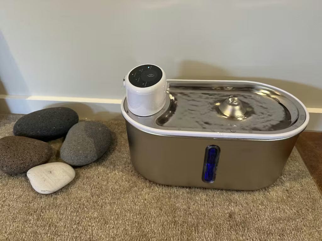 Customer photo review of Petbuds Flow Pet Drinking Fountain