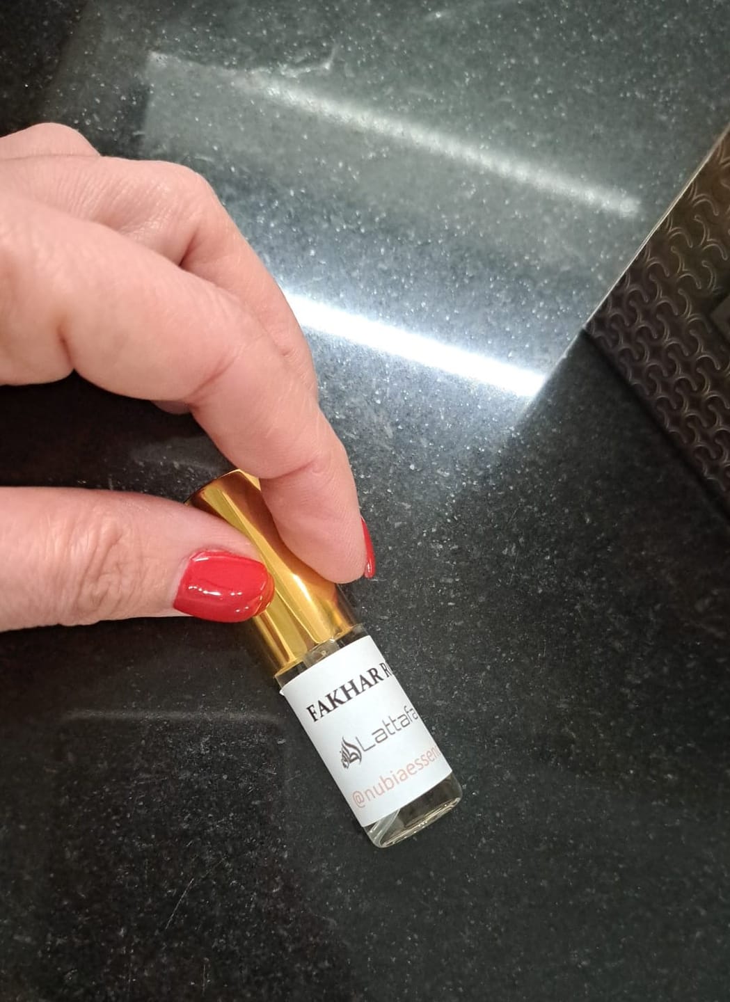 Customer photo review of DECANTE FAKHAR ROSE LATTAFA - 5ML