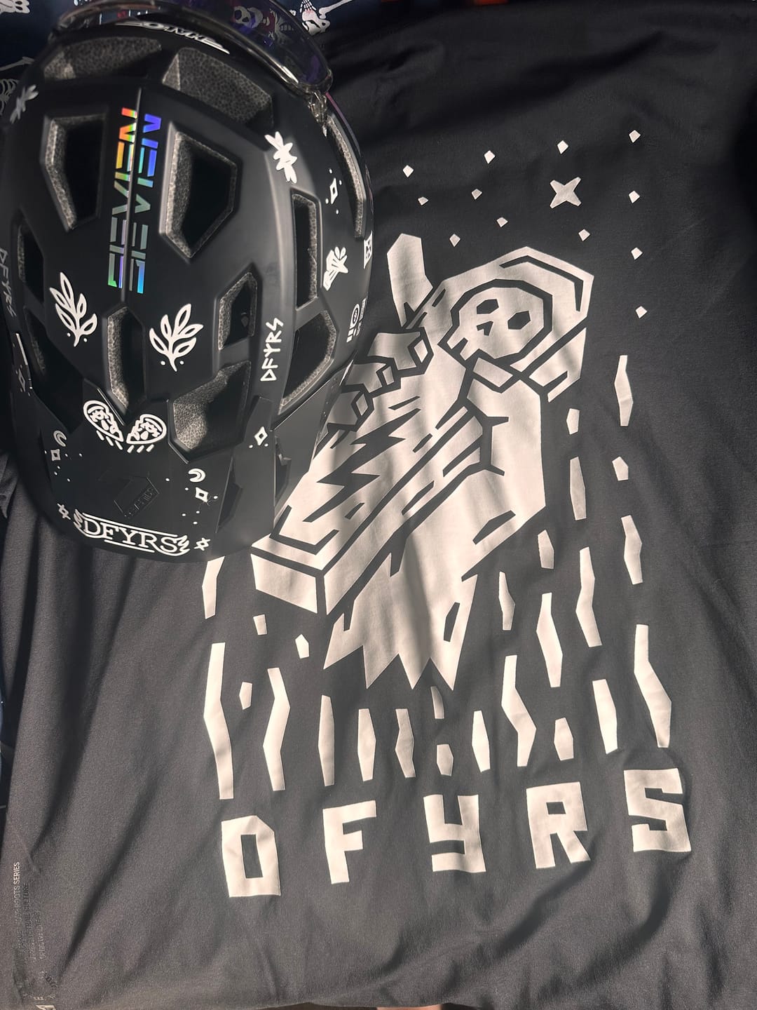 Customer photo review of Burnout | Long Sleeve | Plushteq™ Jersey