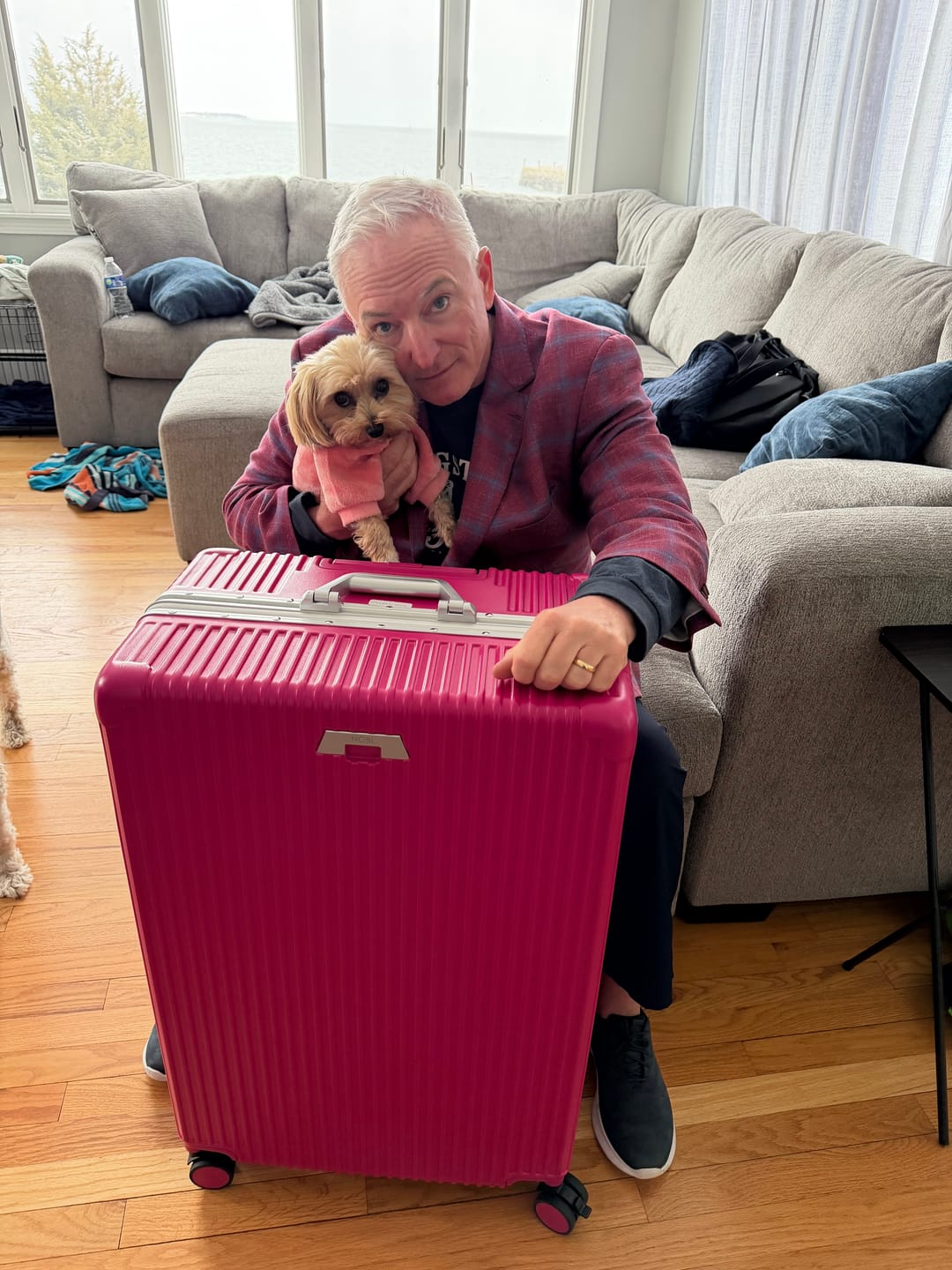 Customer photo review of Check-In: All-In-One 28"
