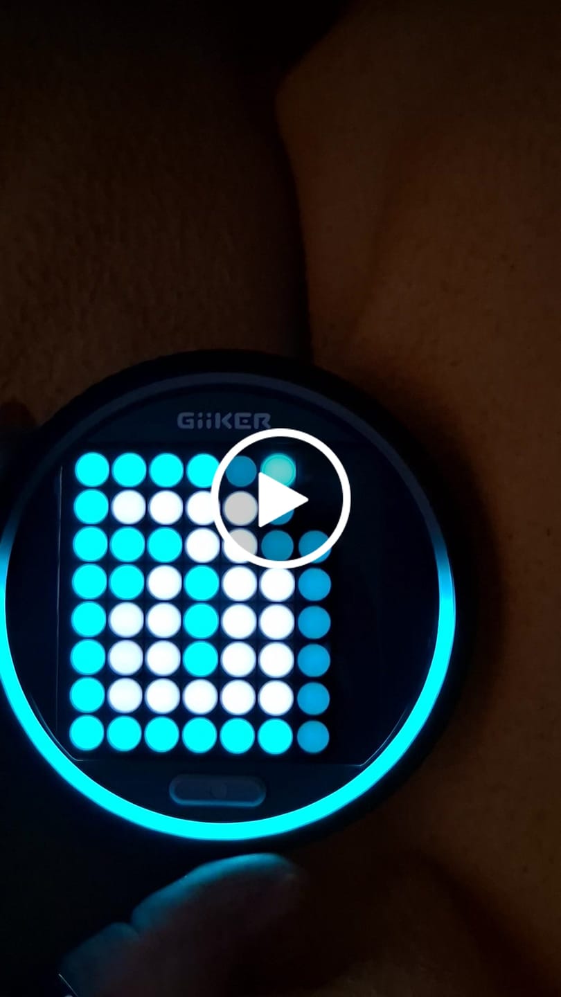 Customer video review of GiiKER Super Reversi