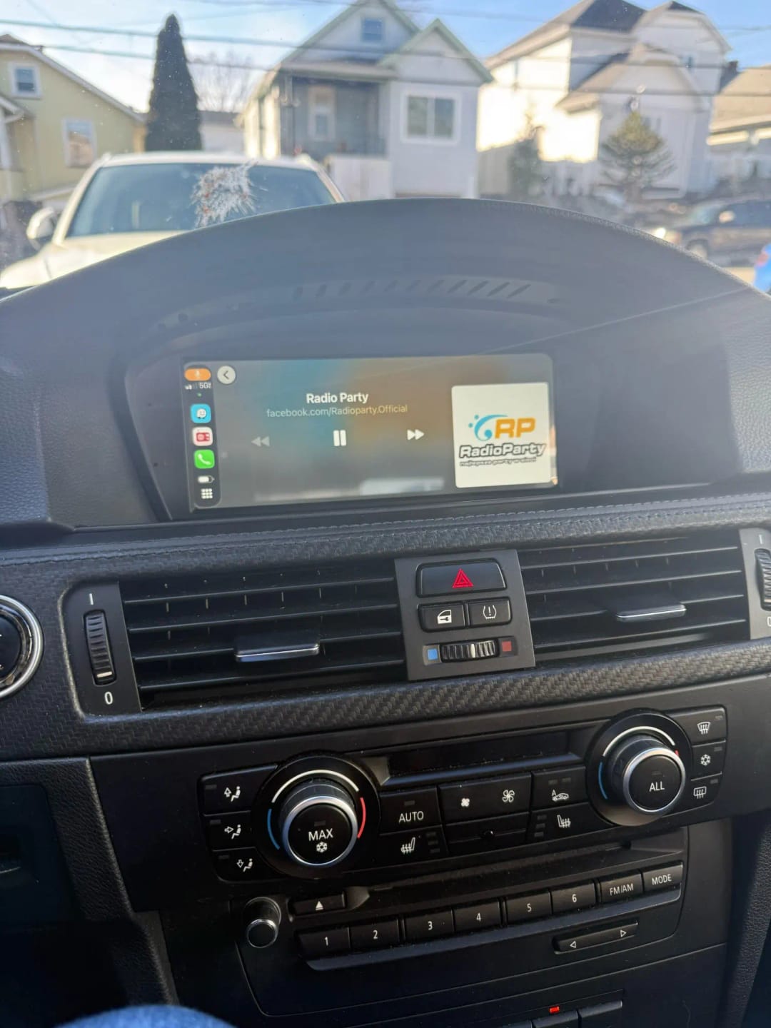 Customer photo review of BMW 3 / 5 / 6 Series | E9X/E6X | 8.8"/12.3" Linux CarPlay/Android Touchscreen Display | 2003 - 2012