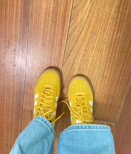 Customer photo review of adidas Gazelle Indoor Collegiate