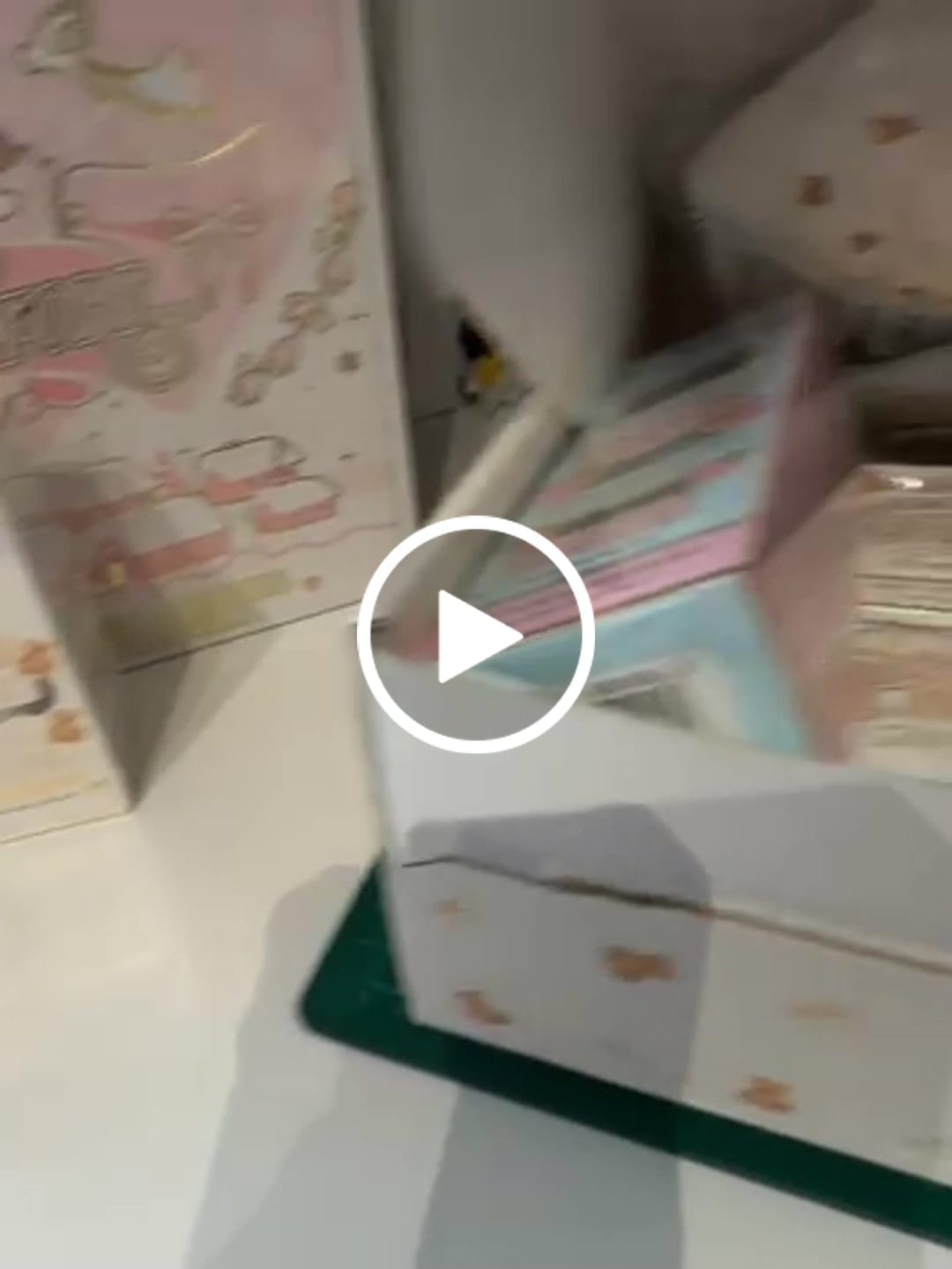 Customer video review of P. Louise Lip Drip Keychain Lip Gloss