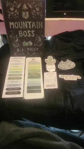 Customer photo review of smut slut book club subscription