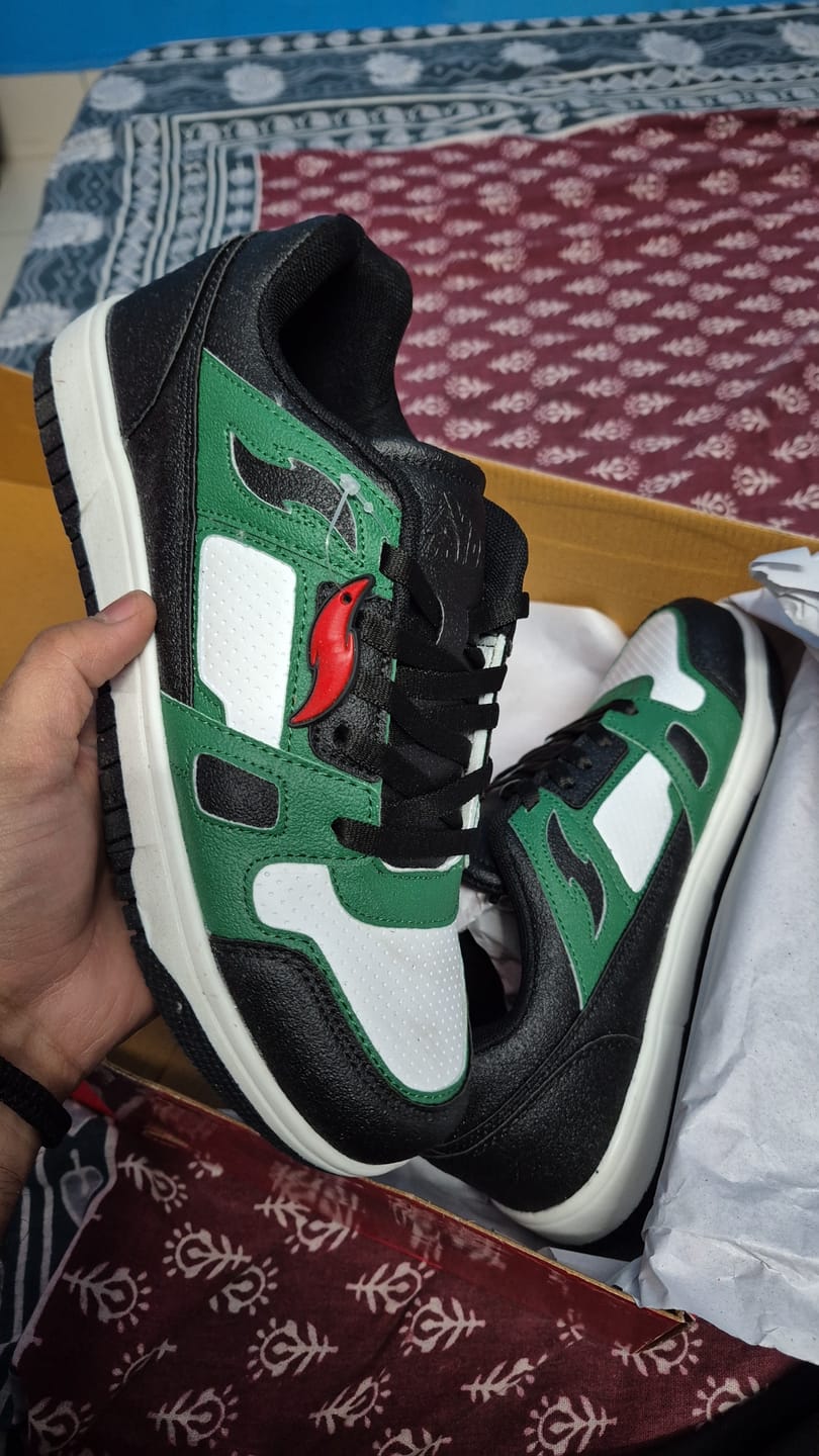 Customer photo review of ASH Black Green