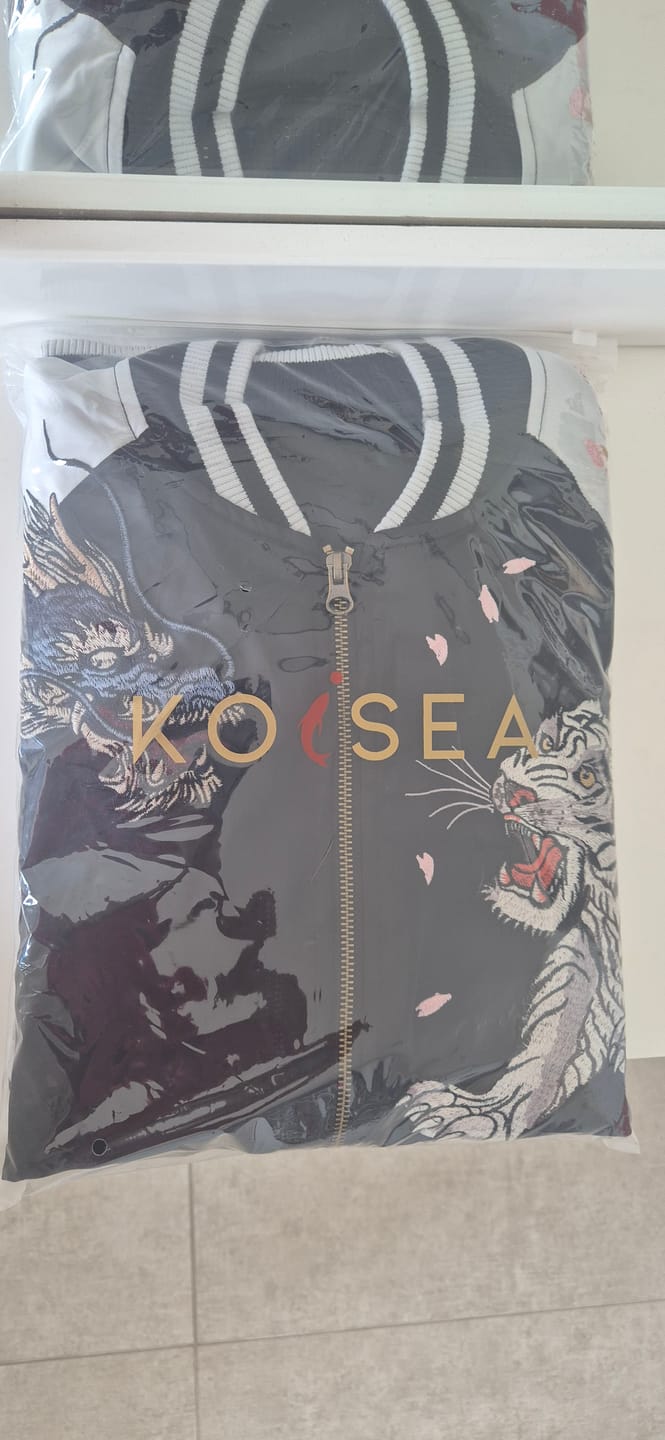 Customer photo review of Four Legendary Creatures Sukajan Souvenir Jacket