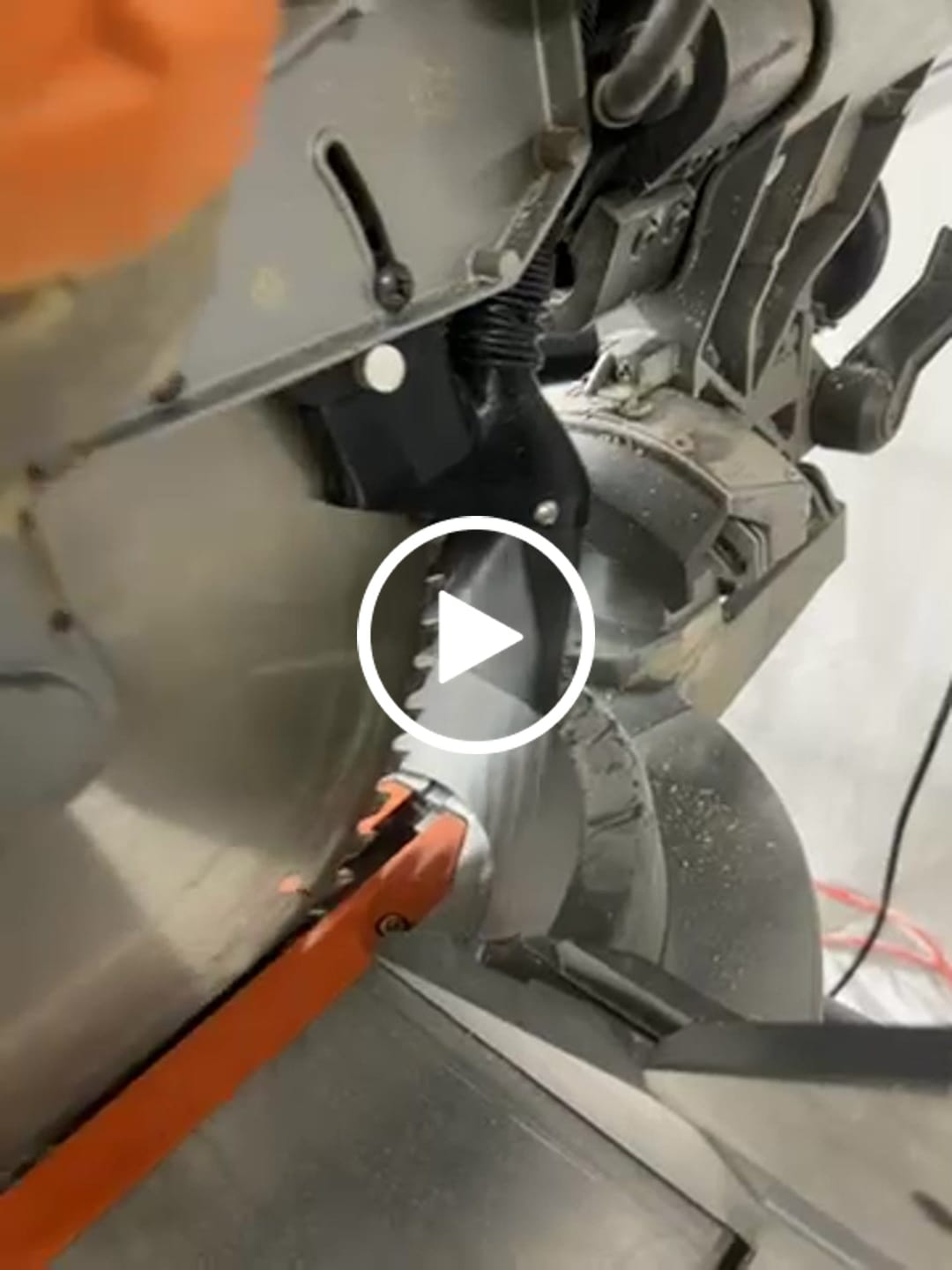 Customer video review of Ridgid 12" Sliding Miter Saw Dust Collection Chute (R4222)