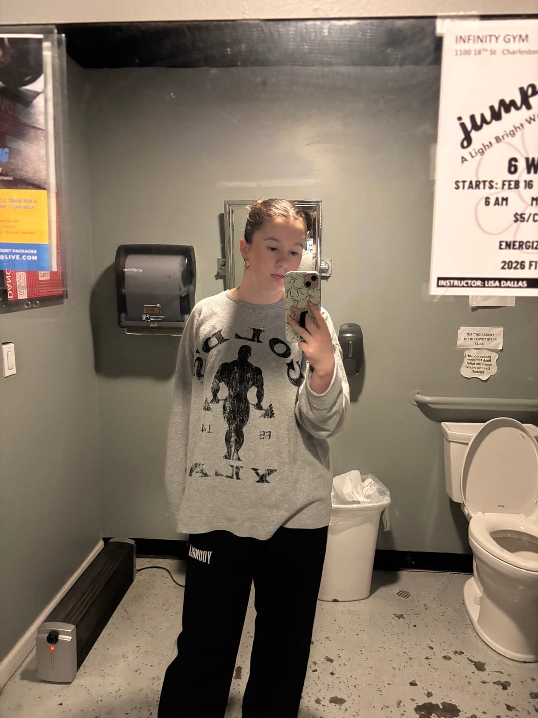 Customer photo review of 8047 - Gold's Gym Thermal Longsleeves