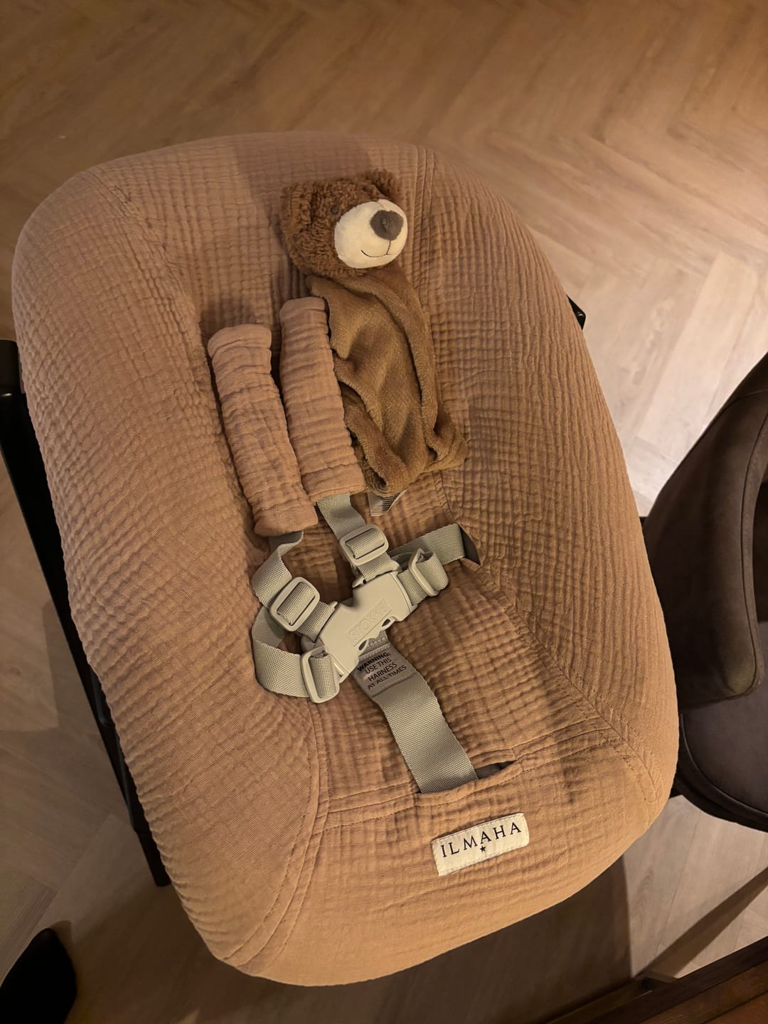 Customer photo review of Tripp Trapp newborn hoes | Hydrofiel taupe