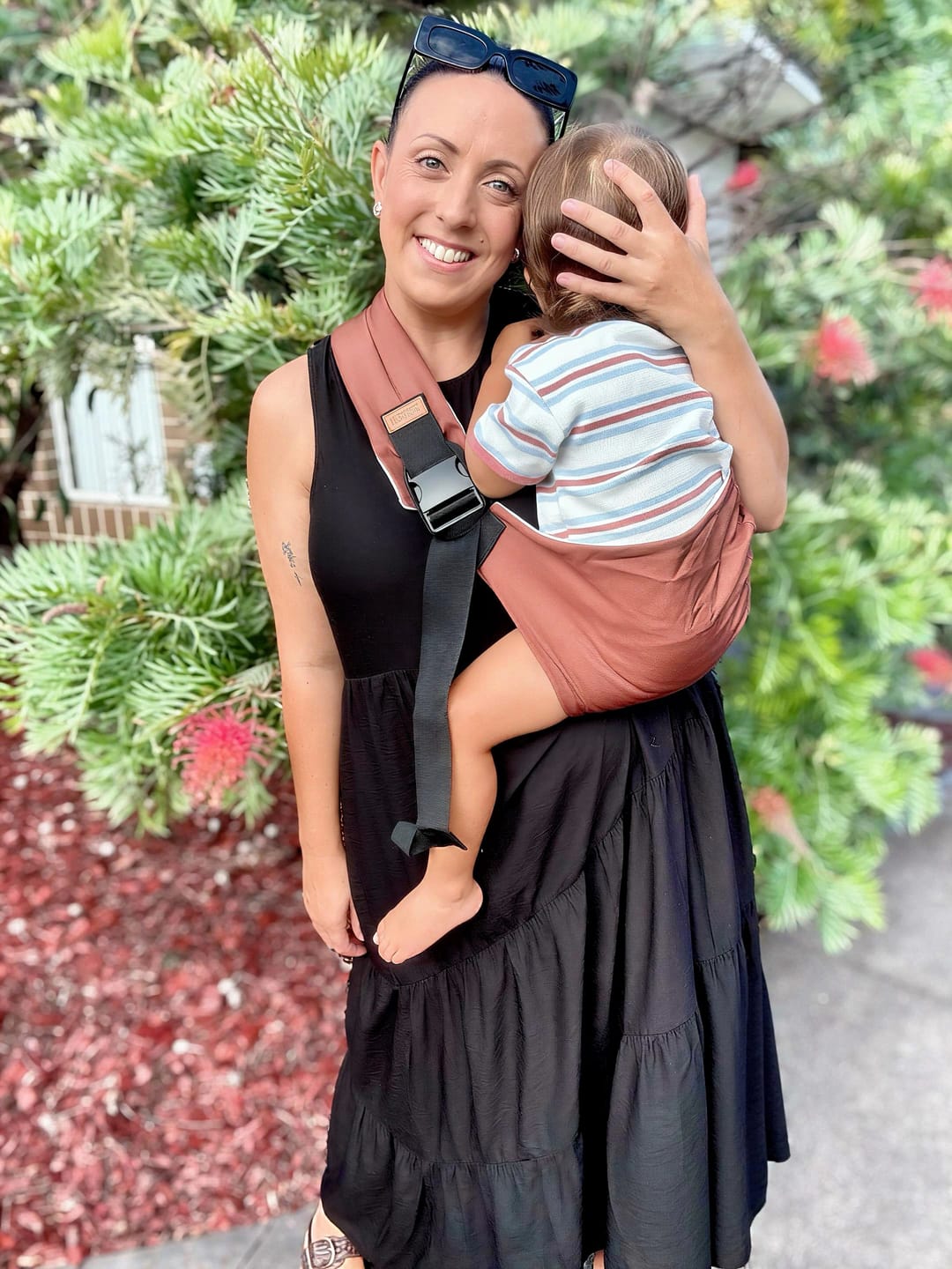 Customer photo review of POUCH™ TODDLER CARRIER