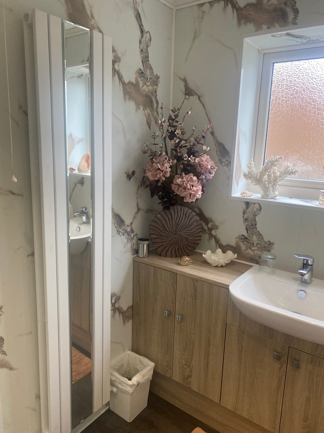 Customer photo review of 10mm Calacatta Marble Ultra Matt Shower Panel 1M x 2.4M