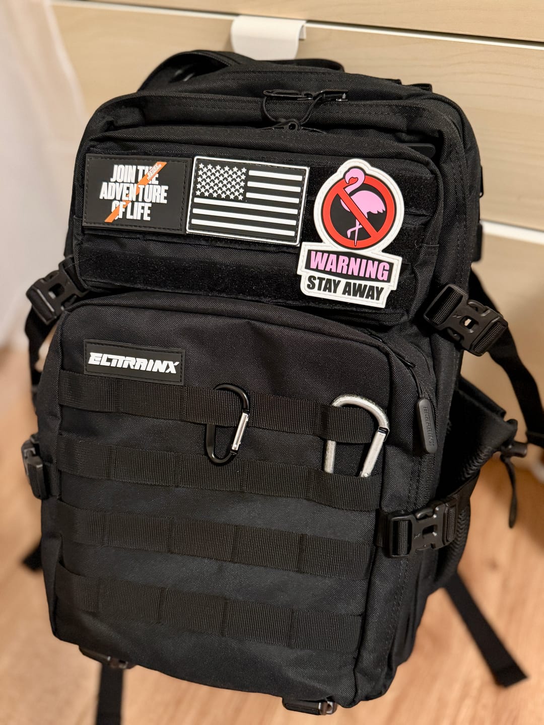 Customer photo review of Mochila Táctica 45L con compartimento para comida Negro